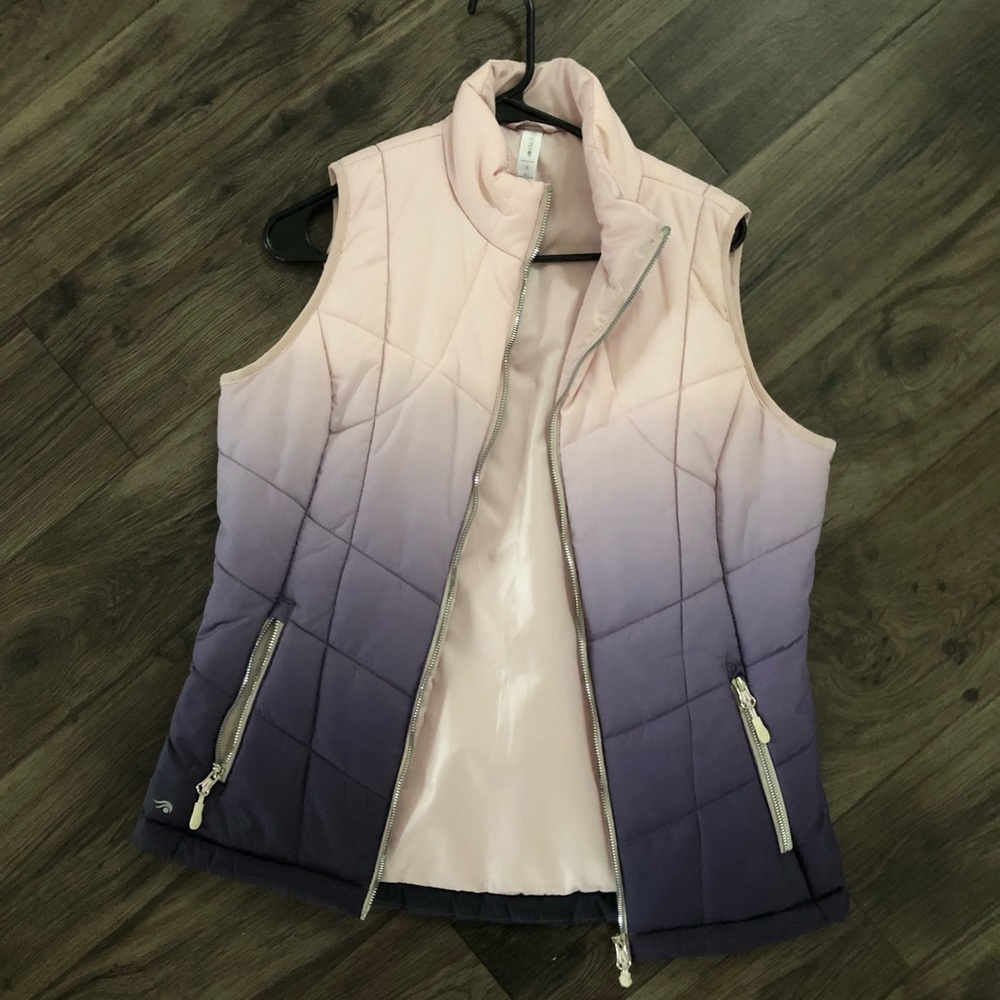 Small Women’s Vest